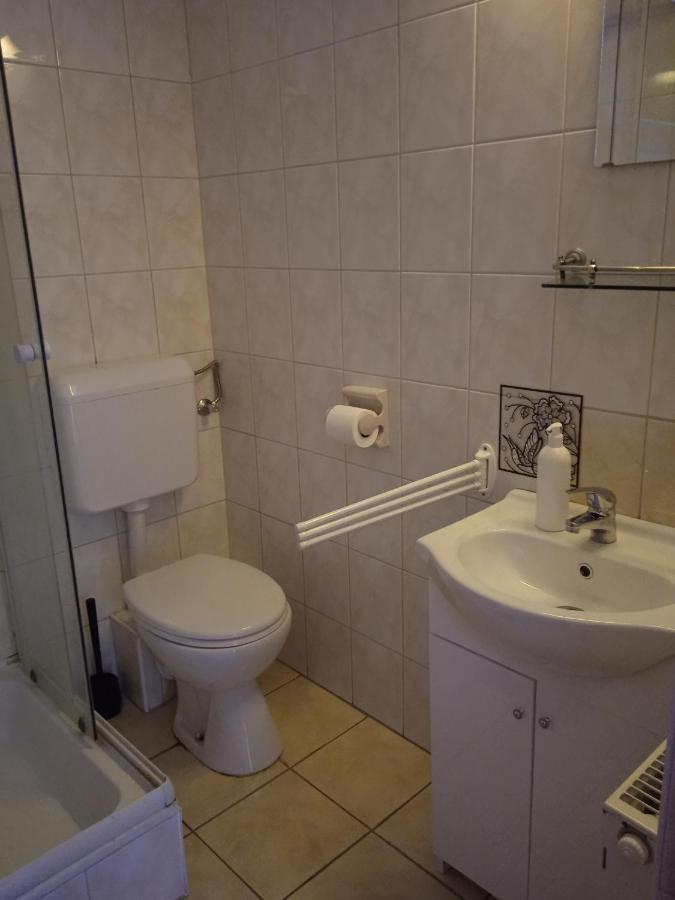 אגר Agria Wellness Guesthouse מראה חיצוני תמונה